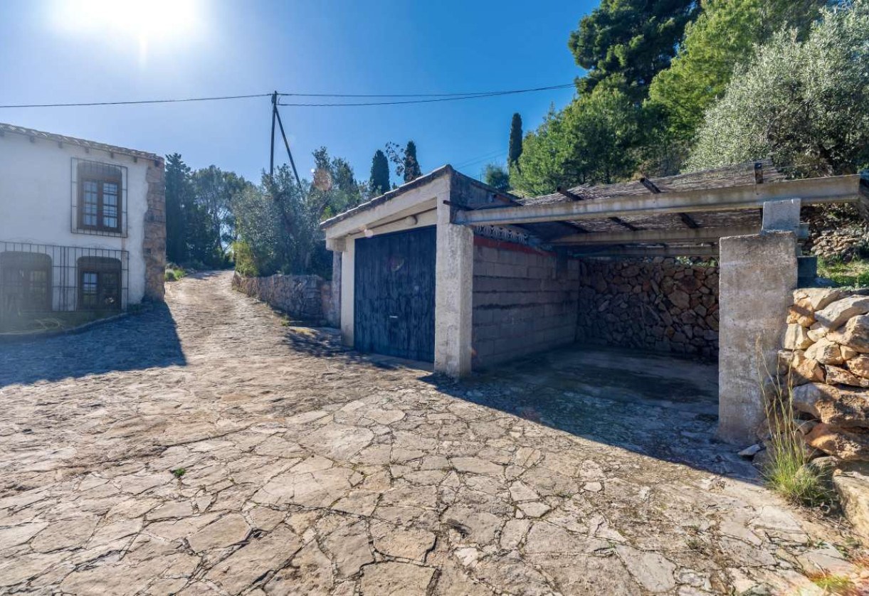 Sale · detached house · Calpe