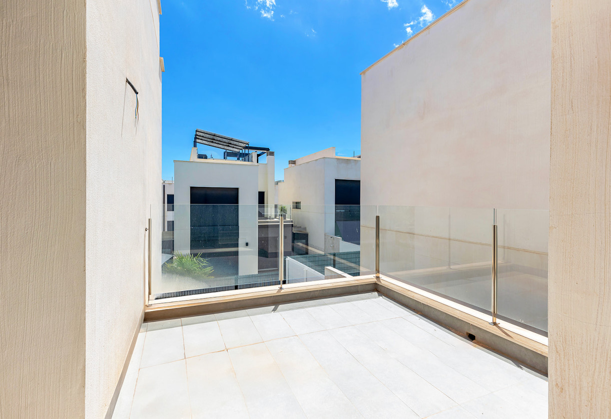 Rynek wtórny · Villa · Orihuela · Orihuela Costa