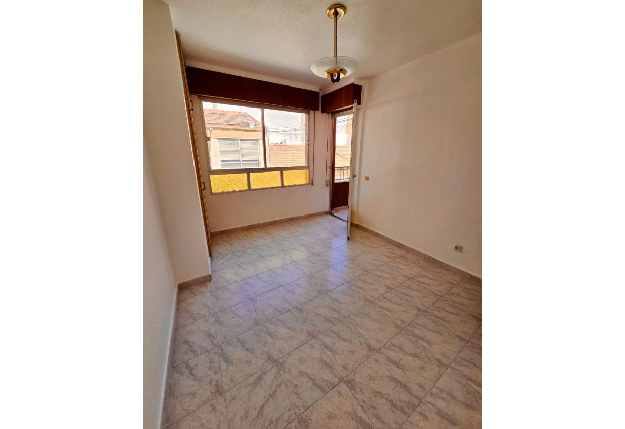 Rynek wtórny · Apartment · Torrevieja Centro · Torrevieja