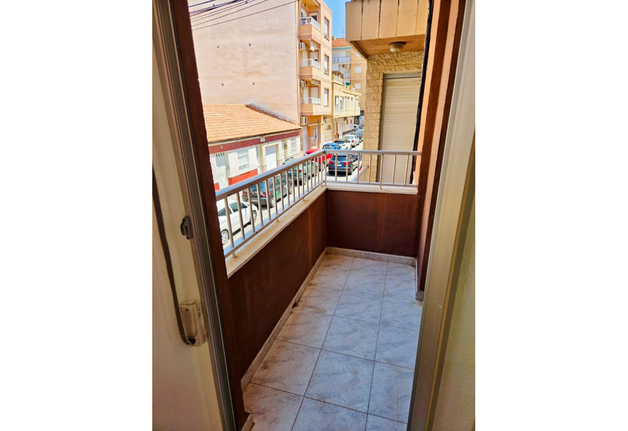 Rynek wtórny · Apartment · Torrevieja Centro · Torrevieja