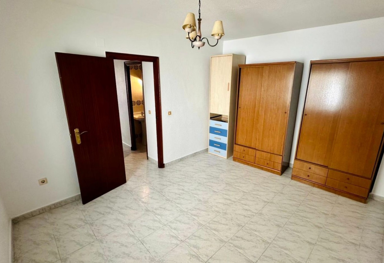 Rynek wtórny · Apartment · Torrevieja Centro · Torrevieja