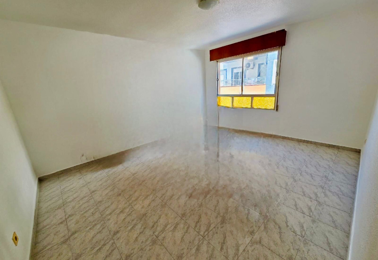 Rynek wtórny · Apartment · Torrevieja Centro · Torrevieja