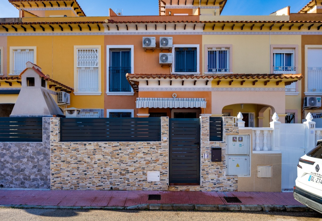 Resale · Townhouse · Torrevieja - La Torreta