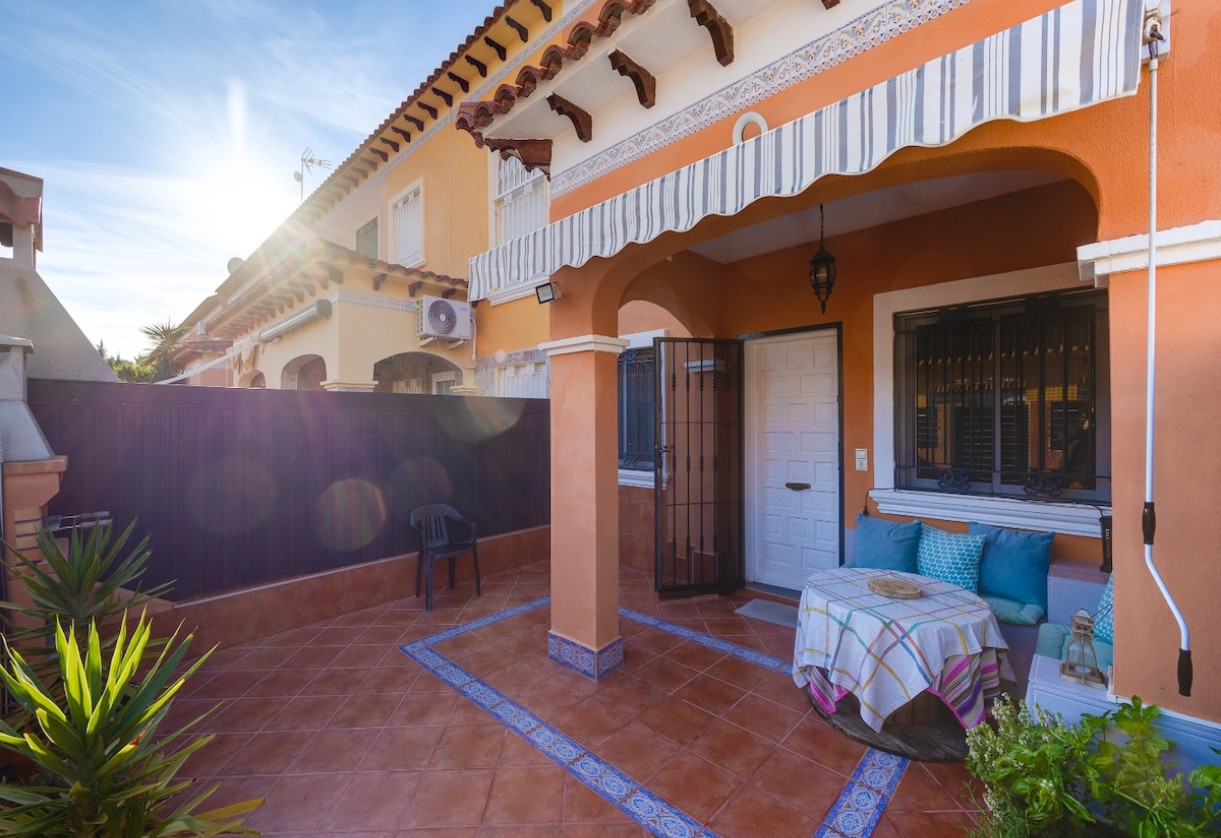 Resale · Townhouse · Torrevieja - La Torreta