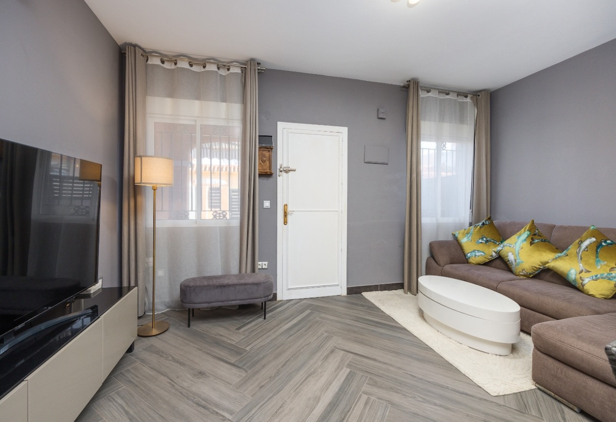 Resale · Townhouse · Torrevieja - La Torreta