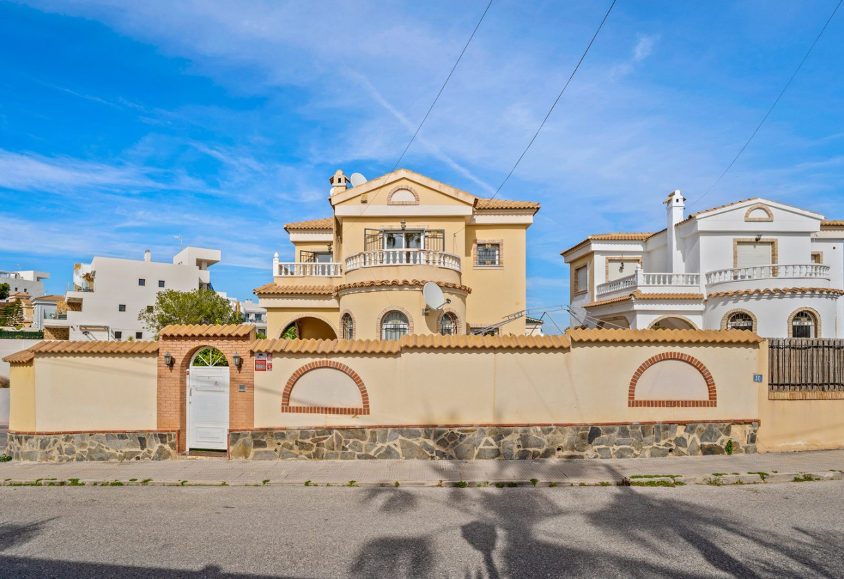 Rynek wtórny · Villa · Orihuela Costa · Castillo de Don Juan