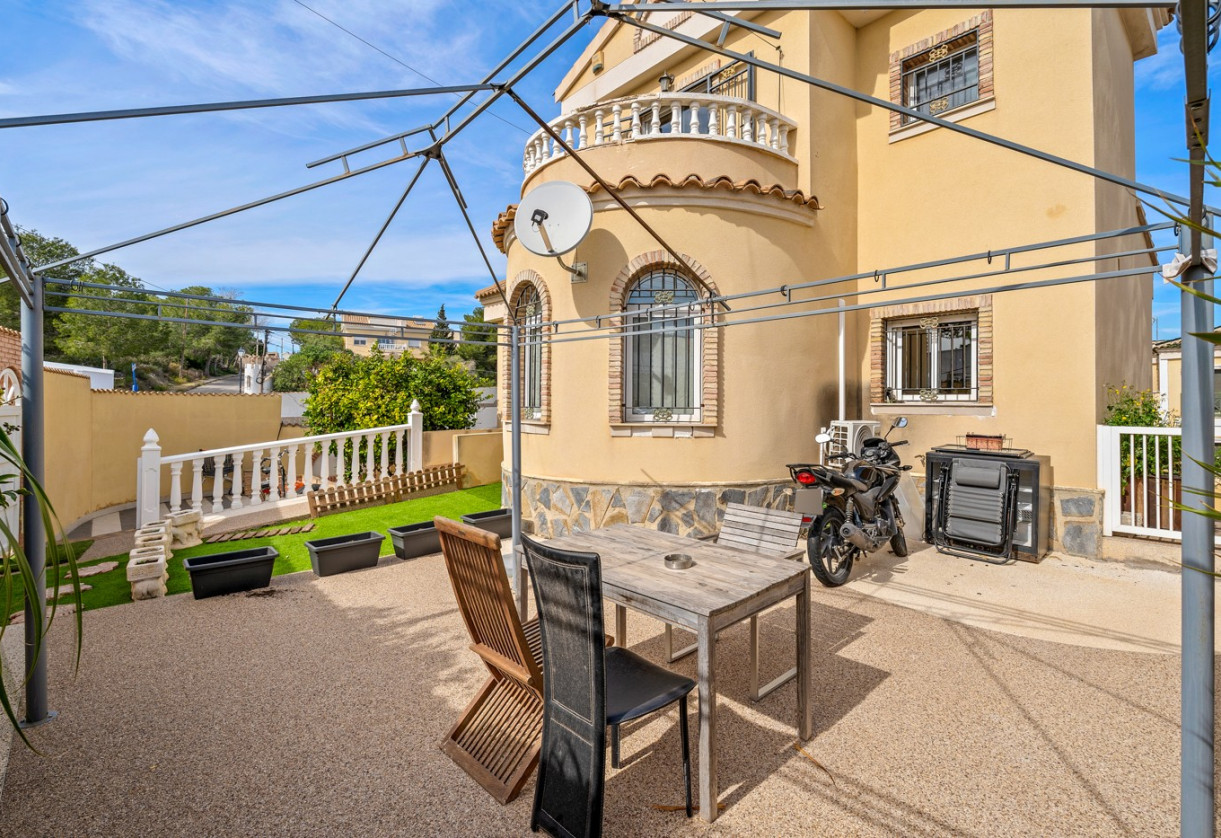 Rynek wtórny · Villa · Orihuela Costa · Castillo de Don Juan