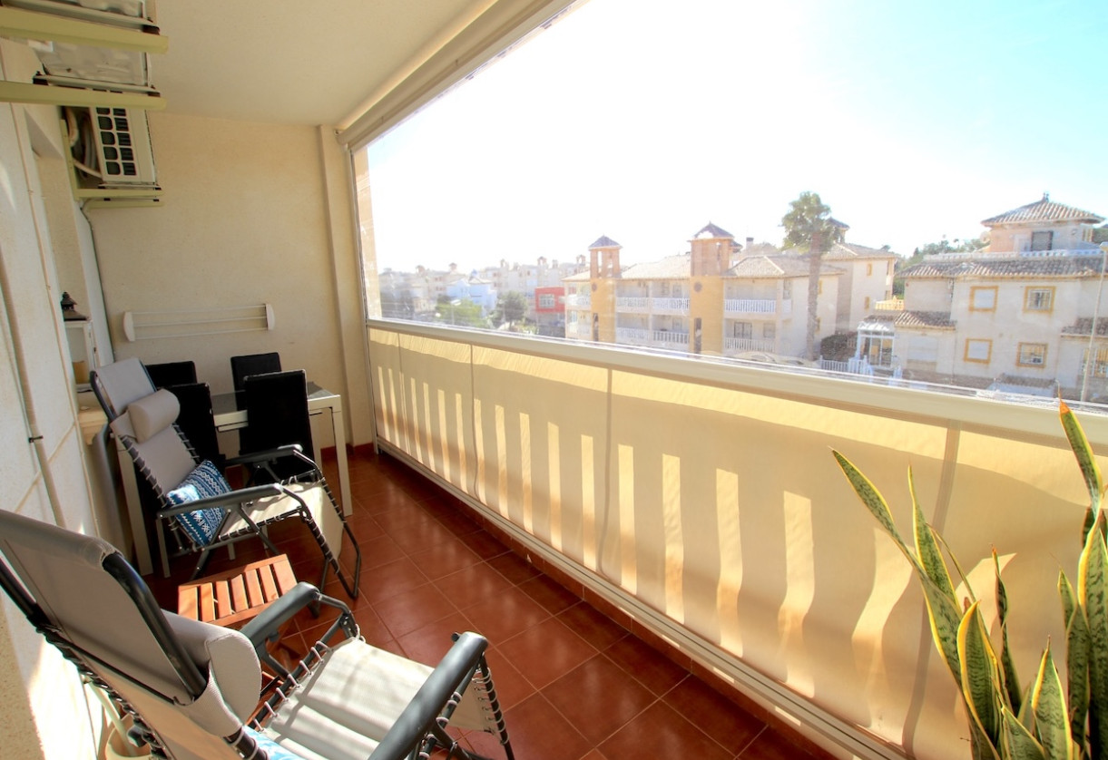 Resale · Apartment · Cabo Roig