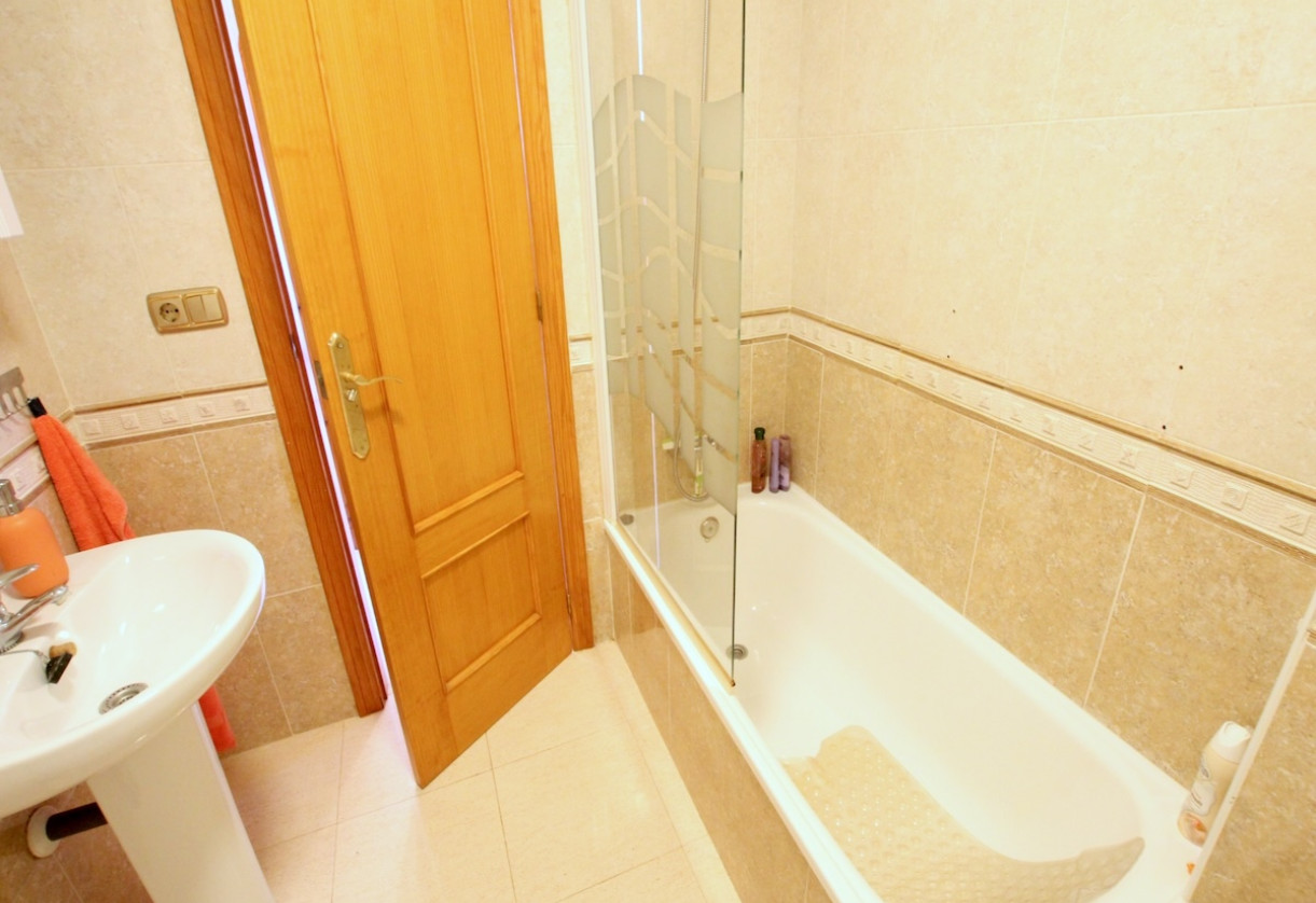 Resale · Apartment · Cabo Roig