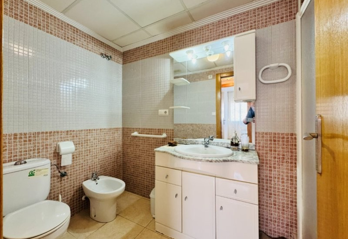 Rynek wtórny · Apartment · Torrevieja · Centro