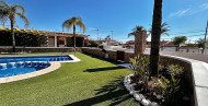 Reventa · Semidetached villa · Mil Palmeras