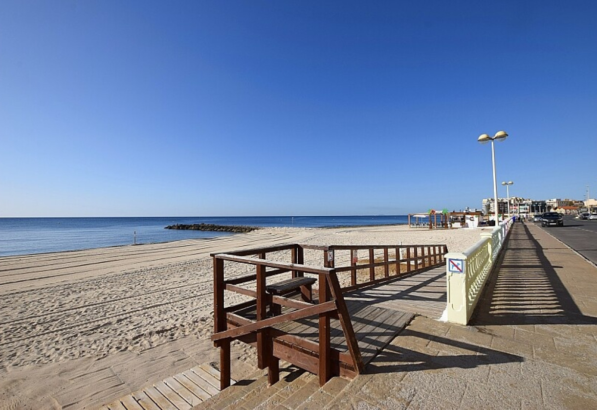 Sale · Apartment · Torrevieja · Playa de los Locos