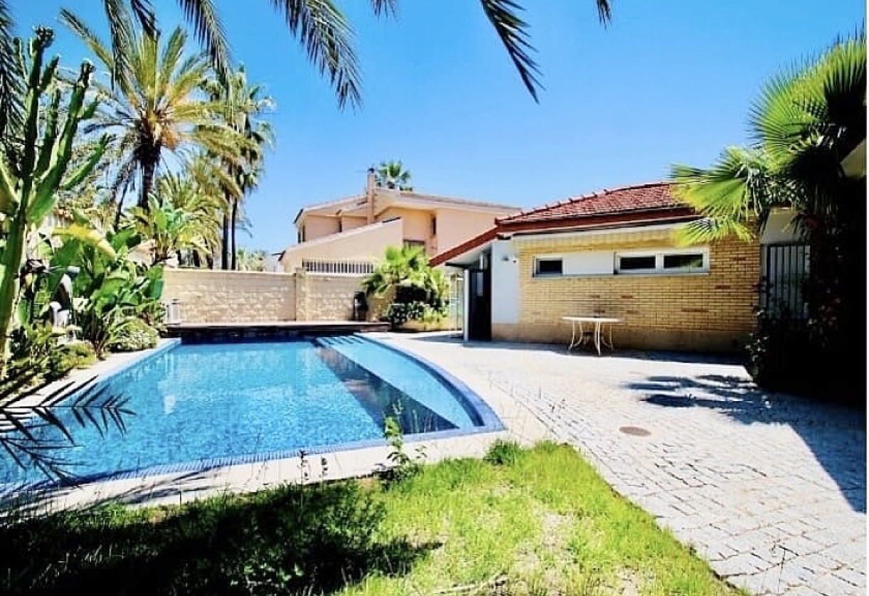 Sale · Semidetached villa · Orihuela Costa · La Zenia