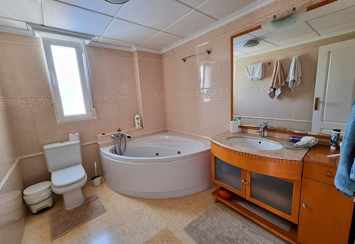 Reventa · Villa · La Mata