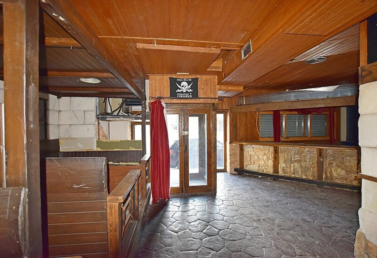 Sale · Commercial · Torrevieja · Playa de los Locos