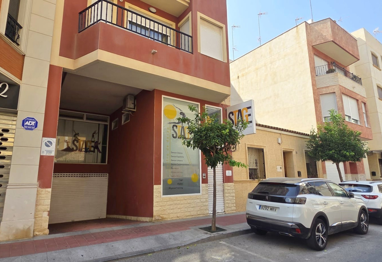 Rynek wtórny · Commercial · Guardamar del Segura · guardamar del segura