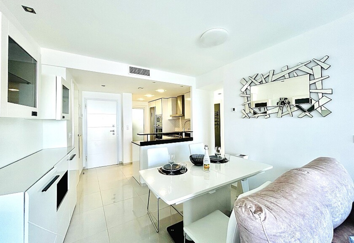 Rynek wtórny · Apartment · Punta Prima