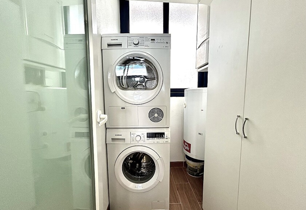 Rynek wtórny · Apartment · Punta Prima