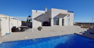 Resale · Villa · San Miguel de Salinas