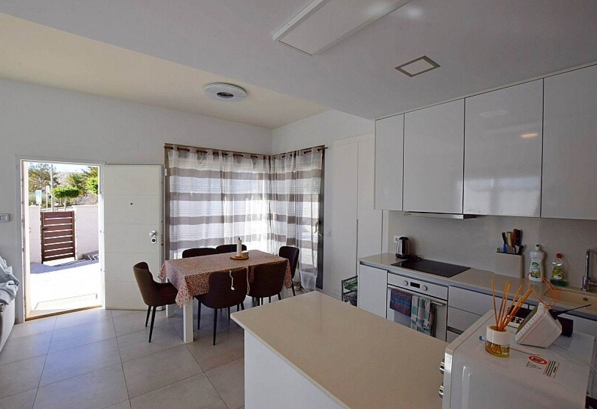 Resale · Villa · San Miguel de Salinas