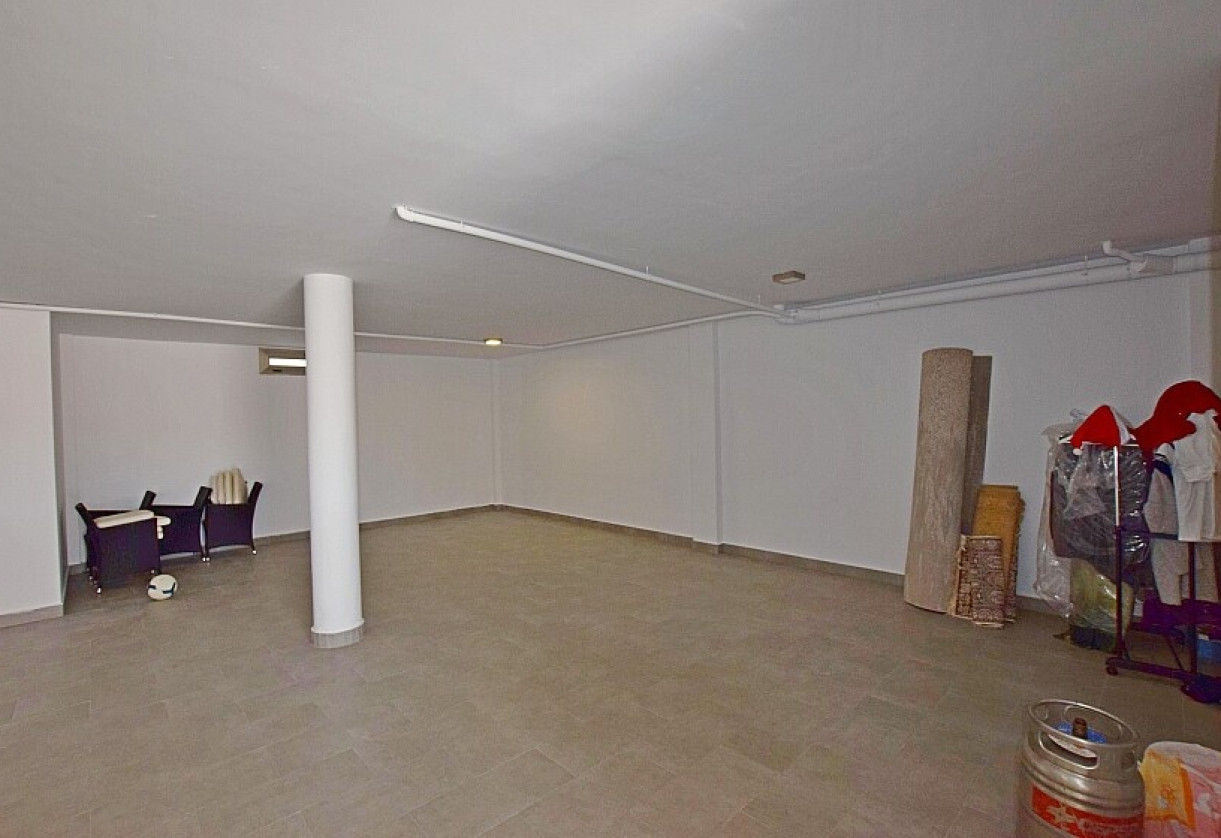 Resale · Villa · San Miguel de Salinas