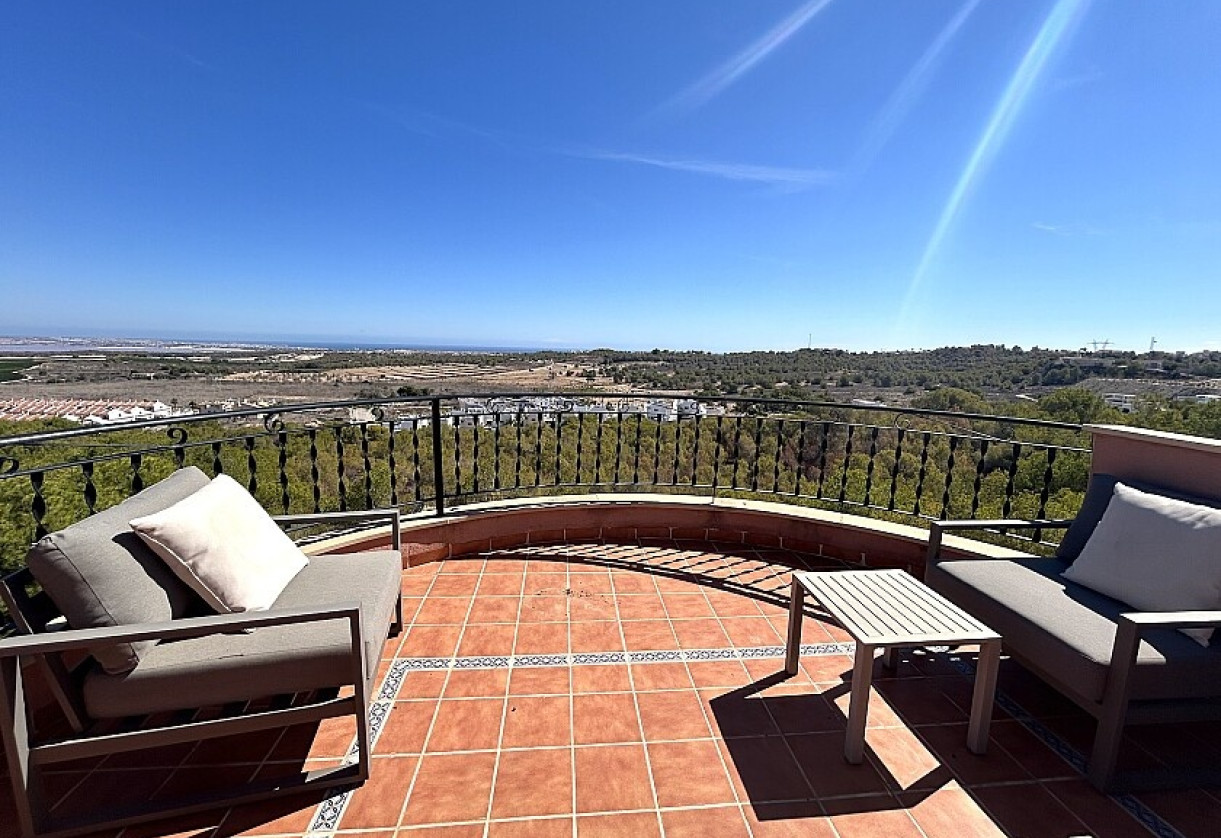 Reventa · Villa · San Miguel de Salinas