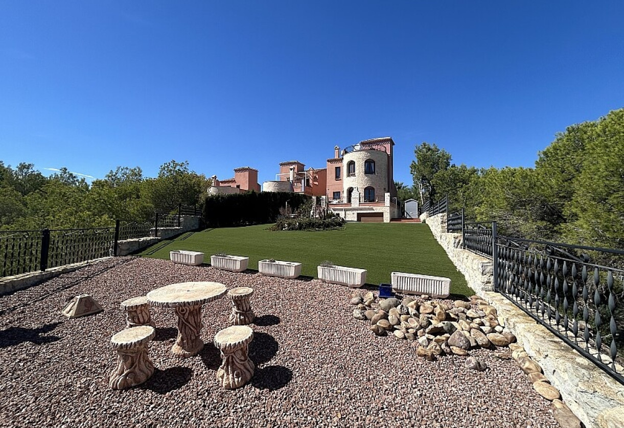 Reventa · Villa · San Miguel de Salinas