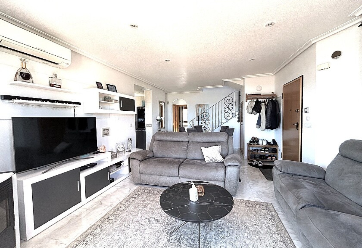 Reventa · Villa · San Miguel de Salinas