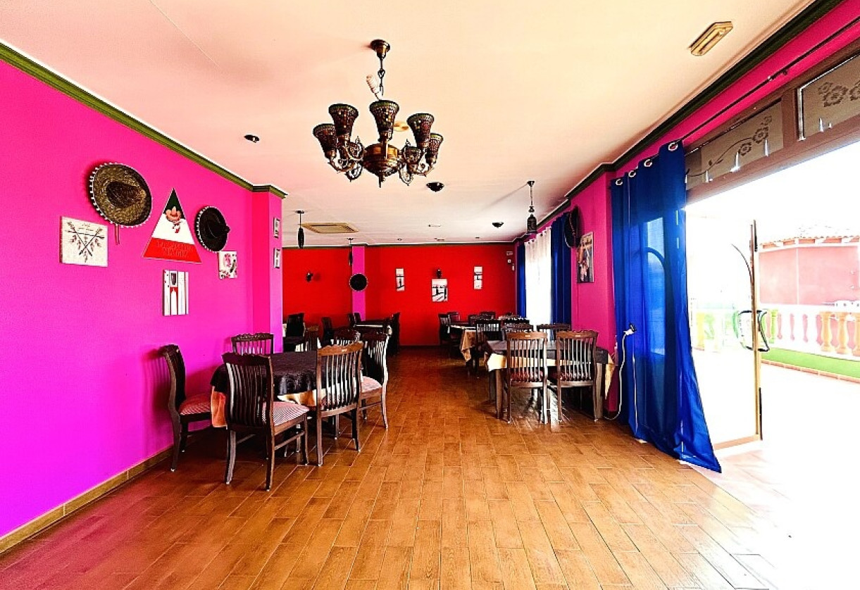 Sale · Commercial · Orihuela Costa · Lomas de Cabo Roig