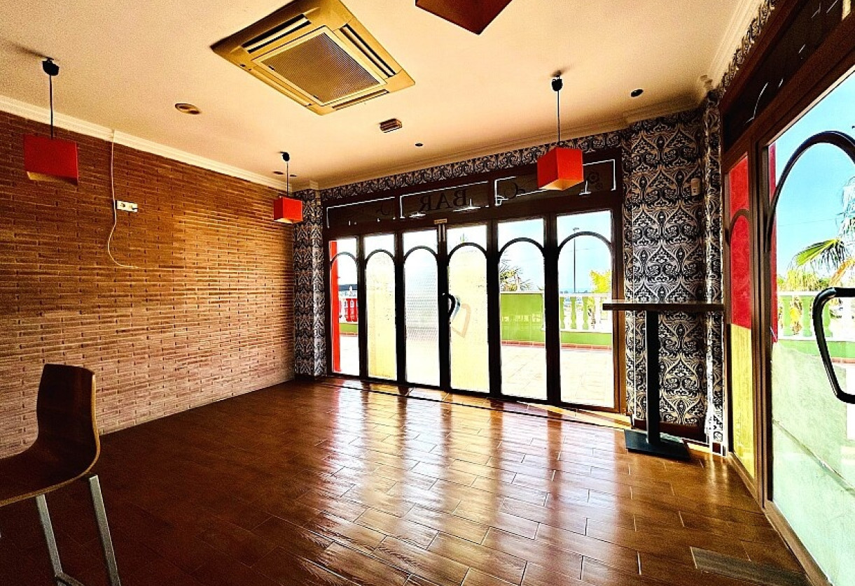 Sale · Commercial · Orihuela Costa · Lomas de Cabo Roig