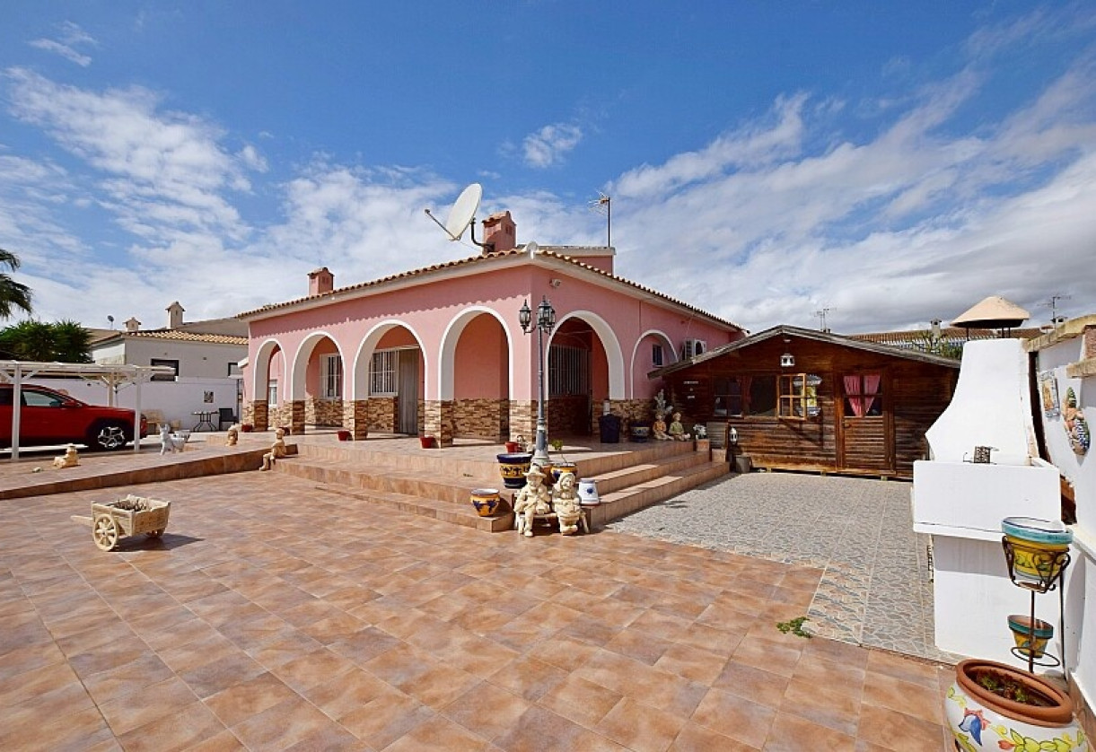 Rynek wtórny · Semidetached villa · Cabo Roig