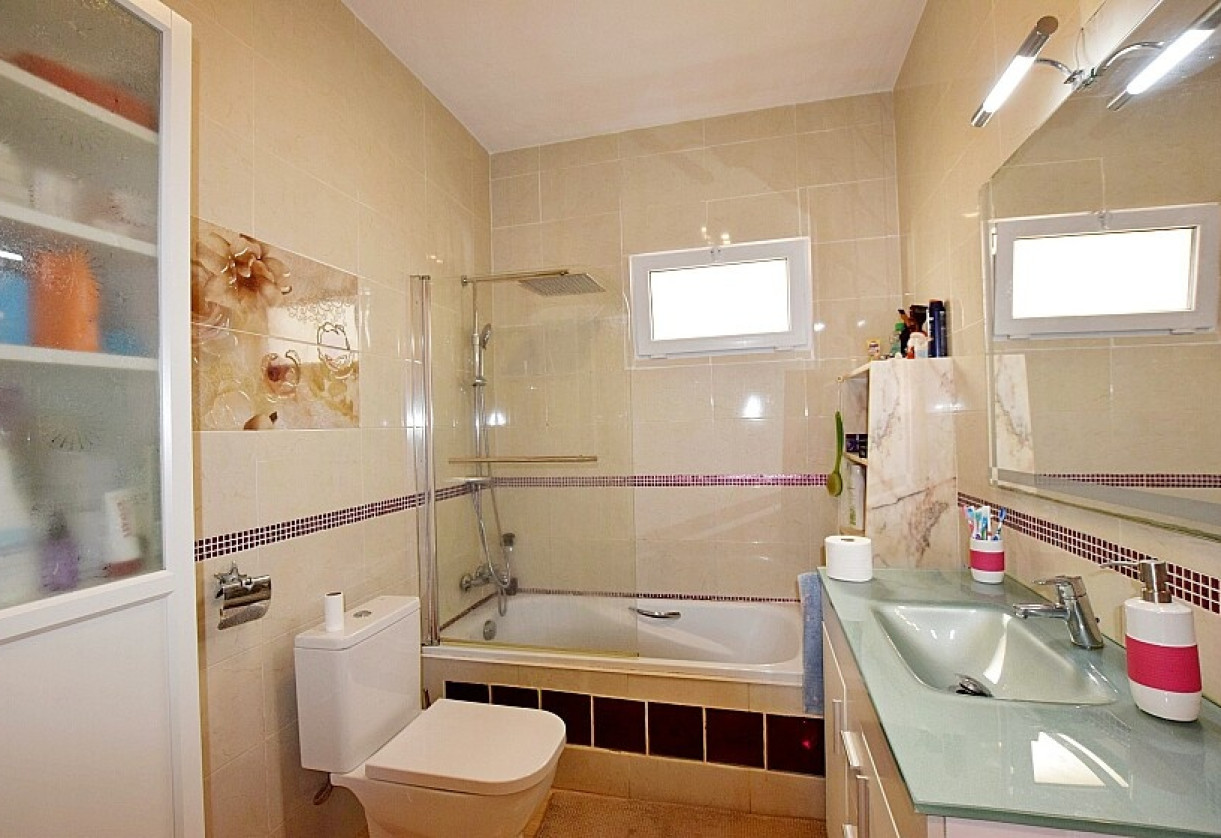 Rynek wtórny · Semidetached villa · Cabo Roig