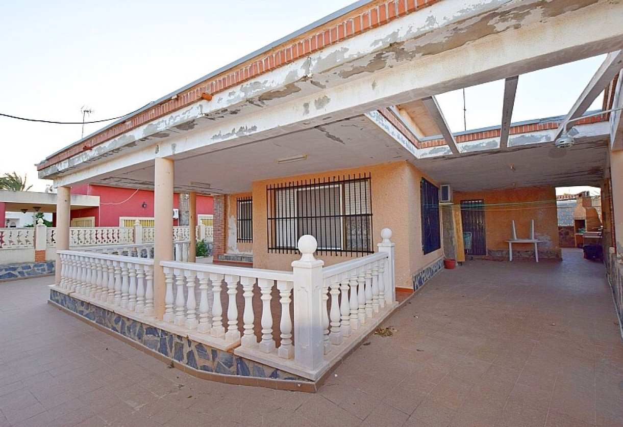 Reventa · Villa · Torrevieja · Calas - norte ciudad