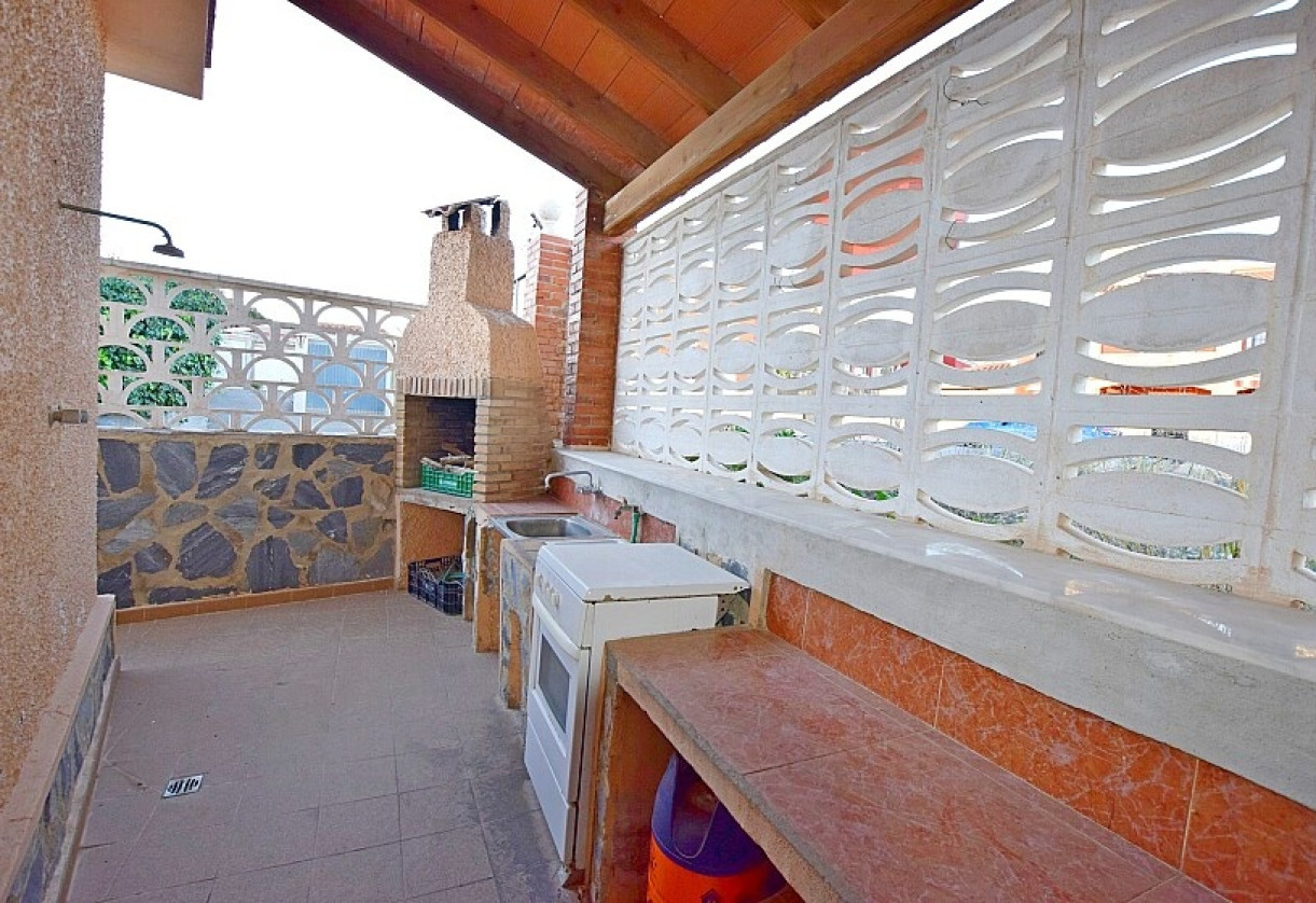 Reventa · Villa · Torrevieja · Calas - norte ciudad