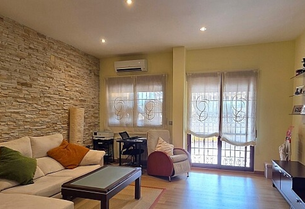 Rynek wtórny · Townhouse · La Mata