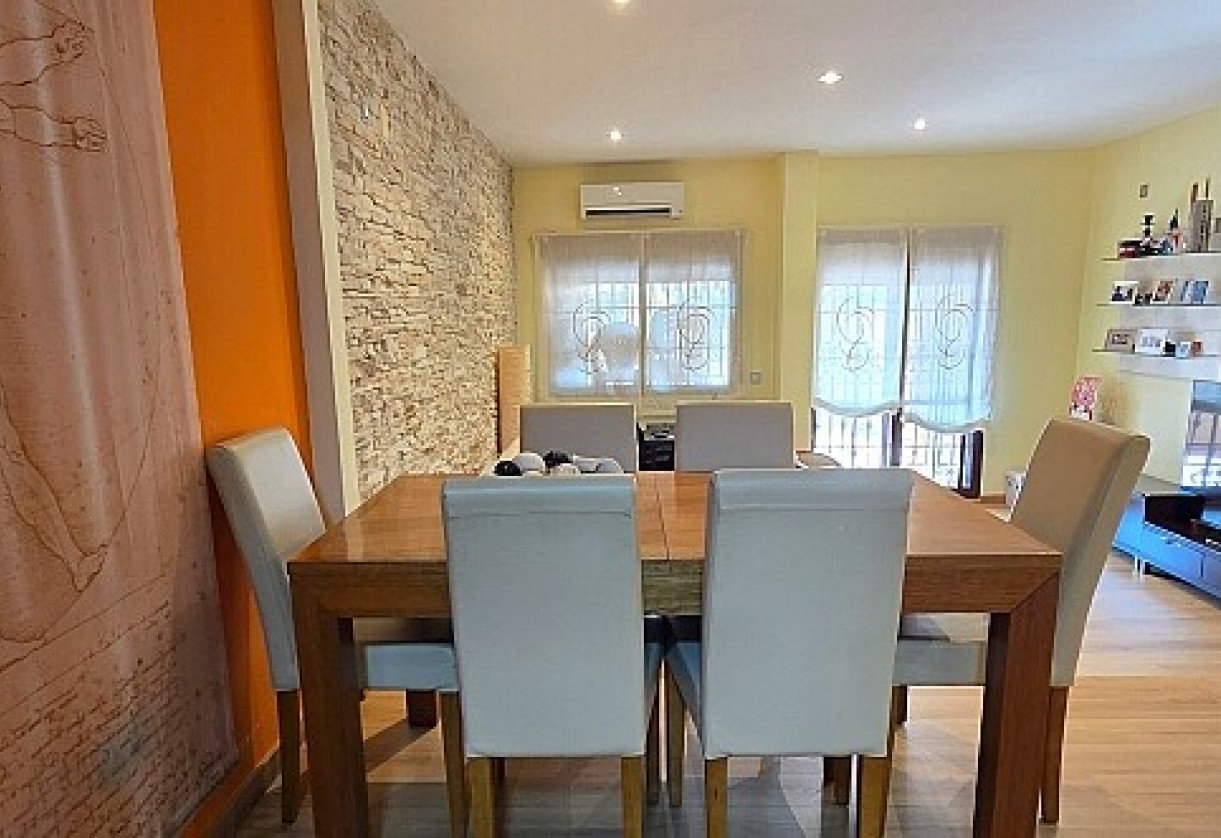 Rynek wtórny · Townhouse · La Mata