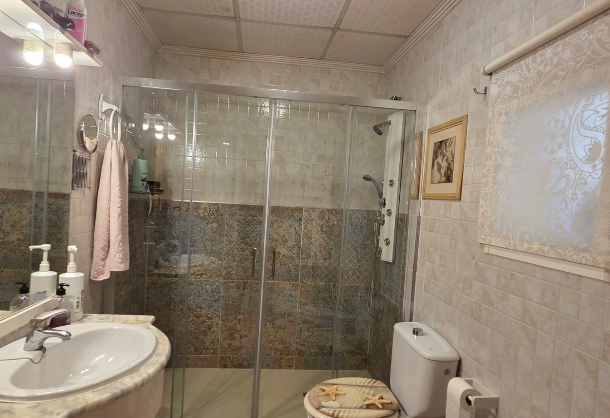 Resale · Townhouse · San Isidro