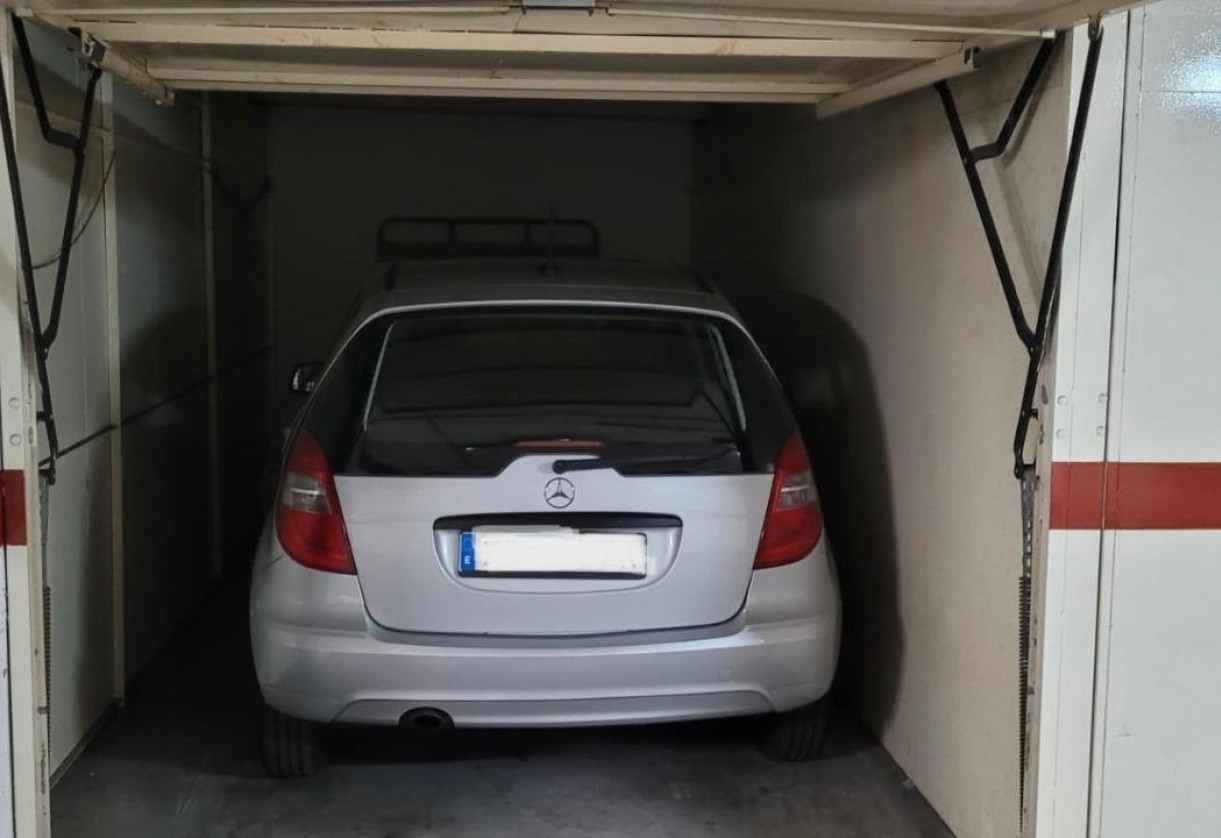 Sale · Garage · Torrevieja · Playa del cura