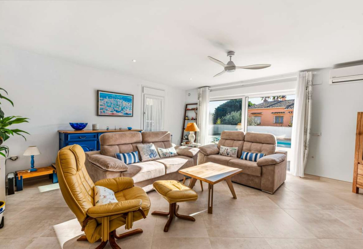 Rynek wtórny · detached house · Calpe