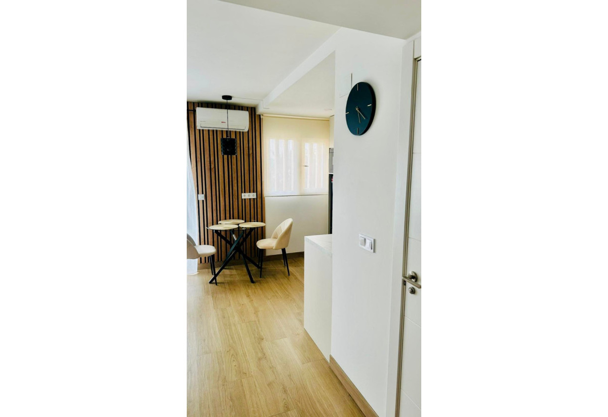 Resale · Studio · Torrevieja · Curva del Palangre