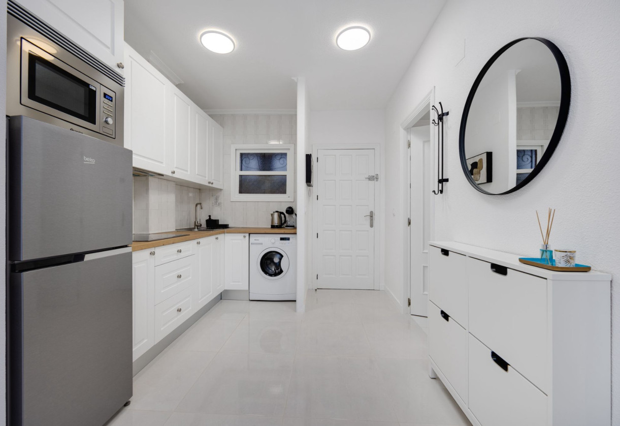 Reventa · Studio · Torrevieja · Playa del Cura