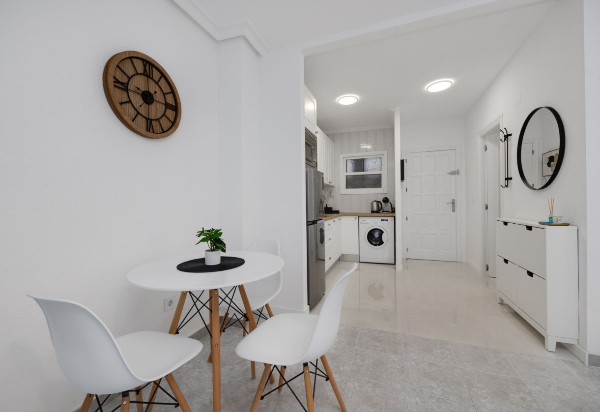 Reventa · Studio · Torrevieja · Playa del Cura