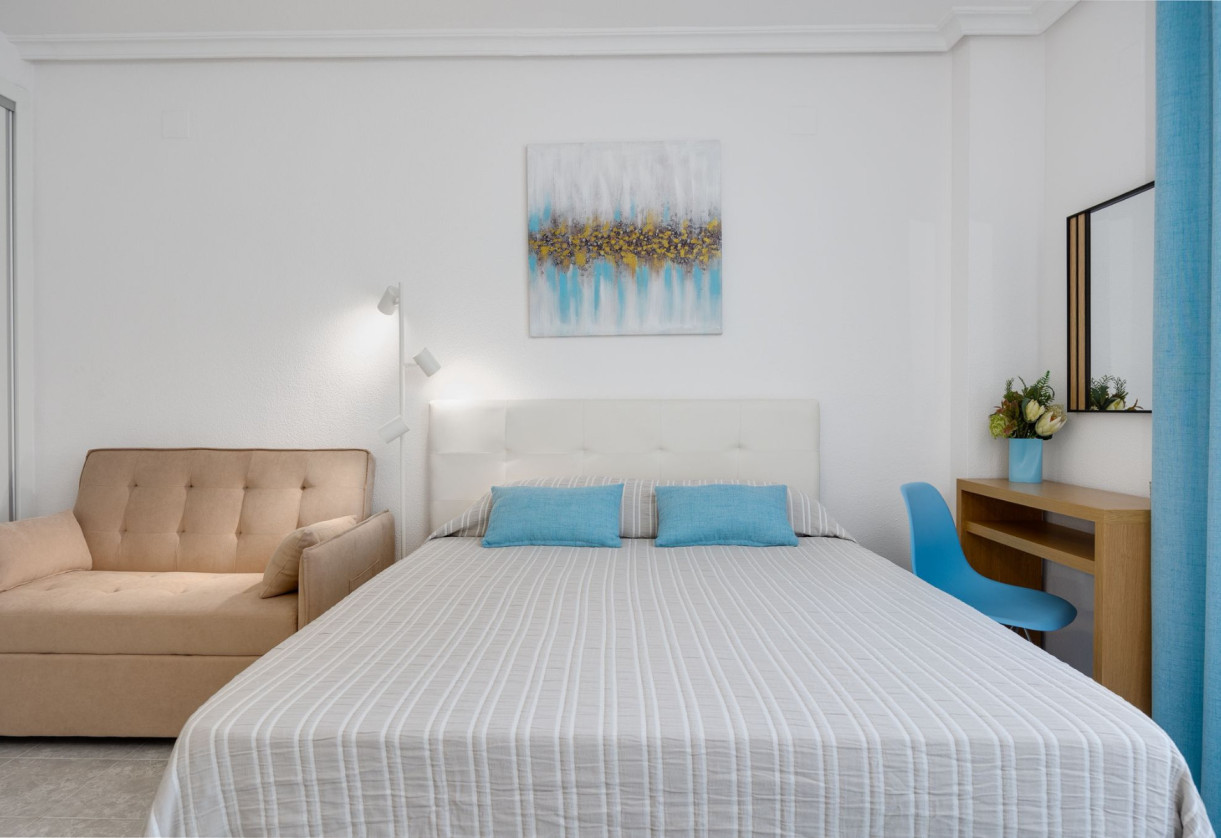 Reventa · Studio · Torrevieja · Playa del Cura