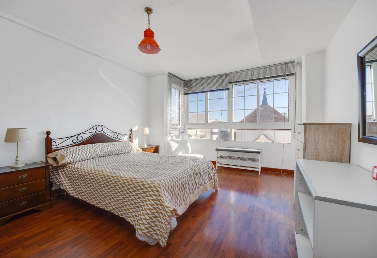 Sale · Apartment · Torrevieja · Centro