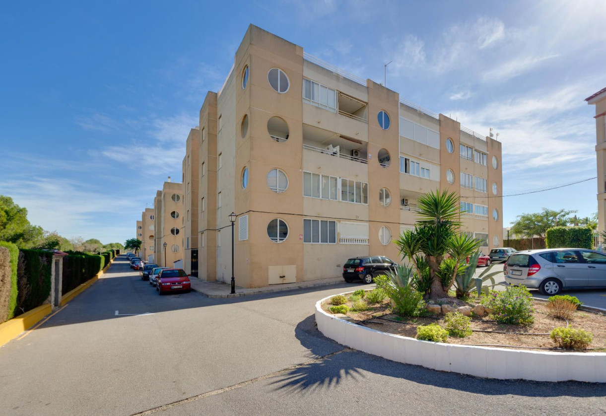 Sale · Apartment · Torrevieja · San Luis