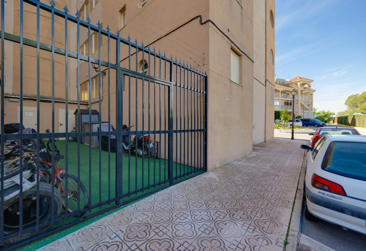 Sale · Apartment · Torrevieja · San Luis