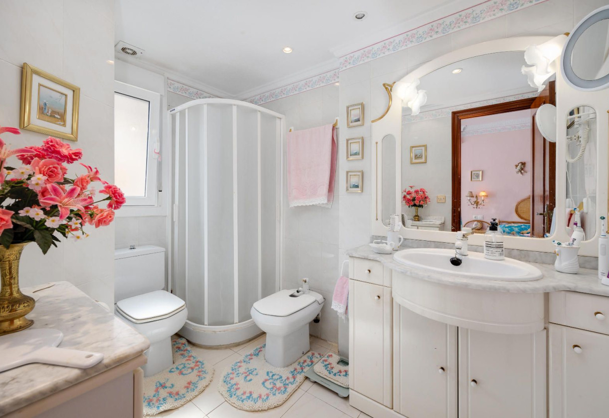 Sale · Apartment · Torrevieja · La mata