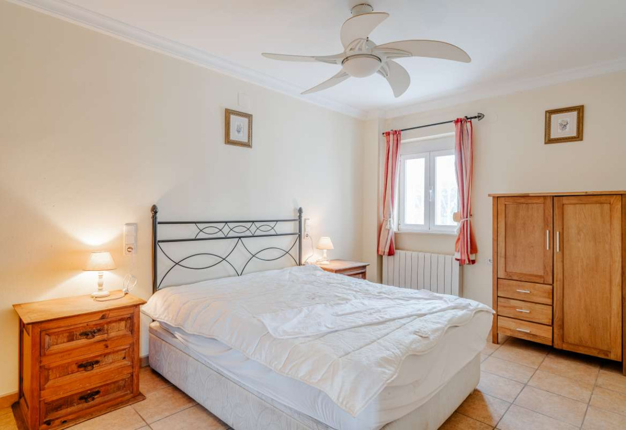 Resale · detached house · Calpe