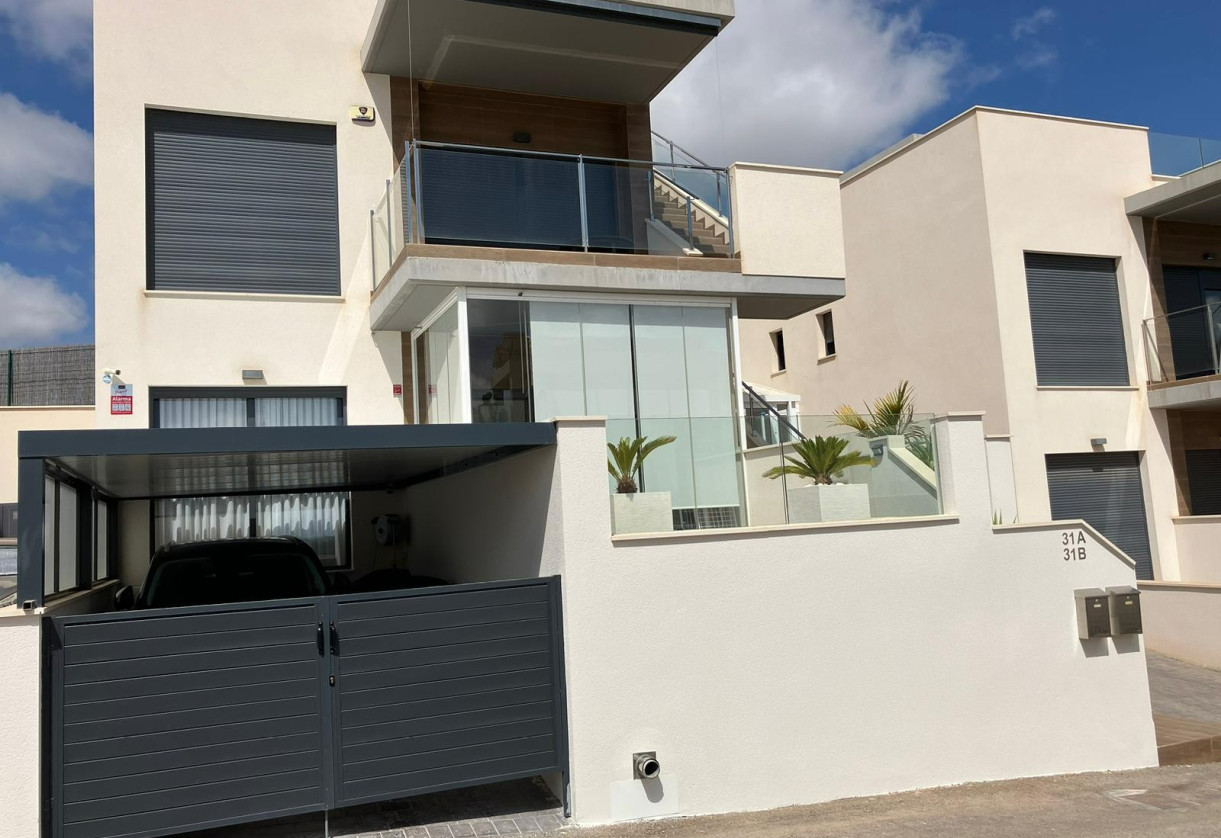 Rynek wtórny · MIESZKANIE NA PARTERU · San Miguel de Salinas