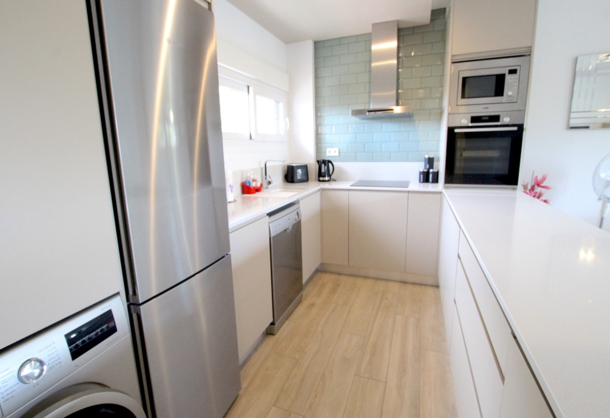 Reventa · Apartment · Entre Naranjos - Vistabella Golf